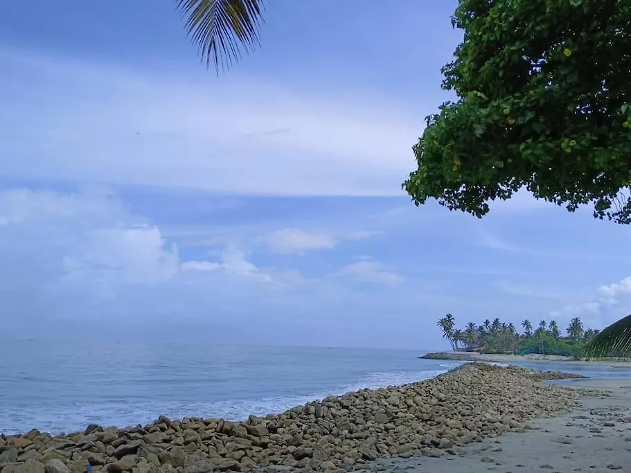 Hidden Paradise : Beach Villa Kandakkadava