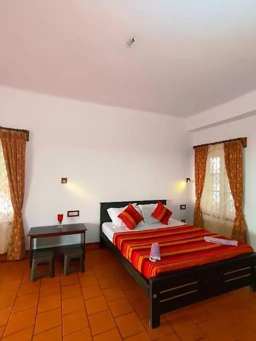 Hidden Paradise : Beach Villa Kandakkadava