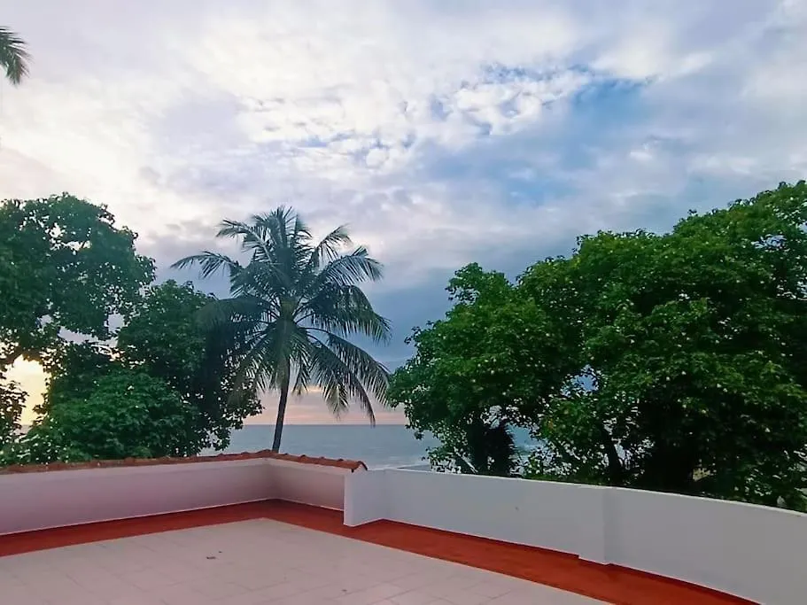 Hidden Paradise : Beach Villa Kandakkadava